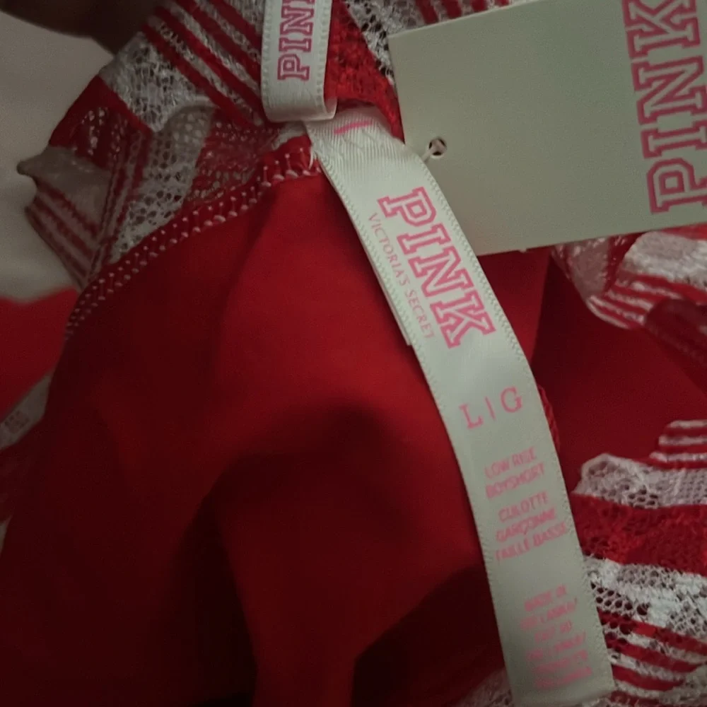 VS PINK Jingle Your Bells Off Boyshort